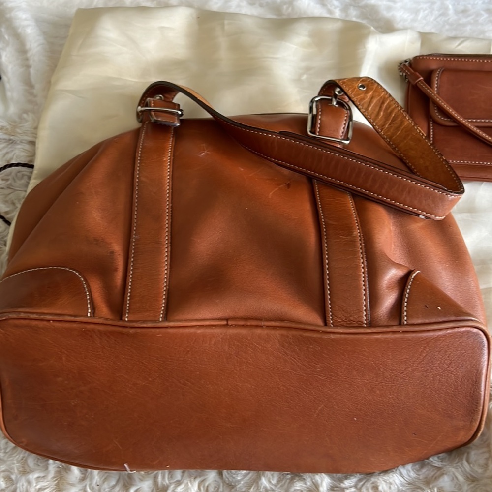Vintage Coach leather satchel with small clutch - Picture 3 of 3